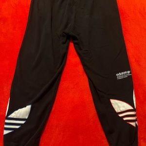 Adidas Large sweatpants (Good condition)
